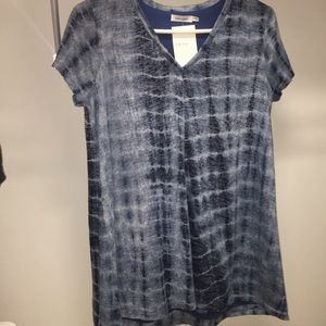 Blue tie dye shirt/dress